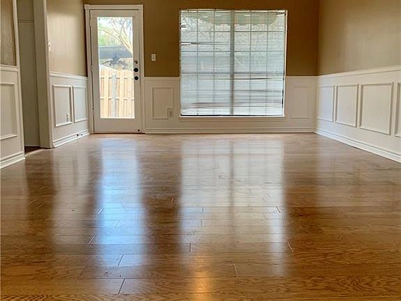 3rd image of 1205 Saint Monet Dr