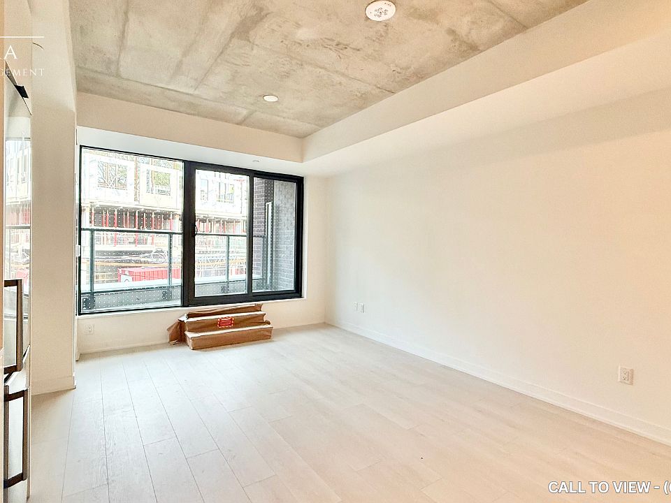 1st image of 410 Keele St #410