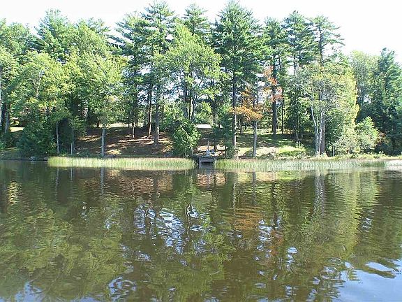 2nd image of 33 Summer Lake Dr