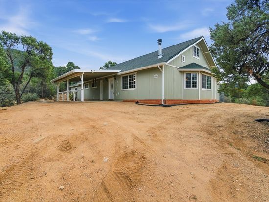 5640 E Blue Jay Rd, Kingman, AZ 86401