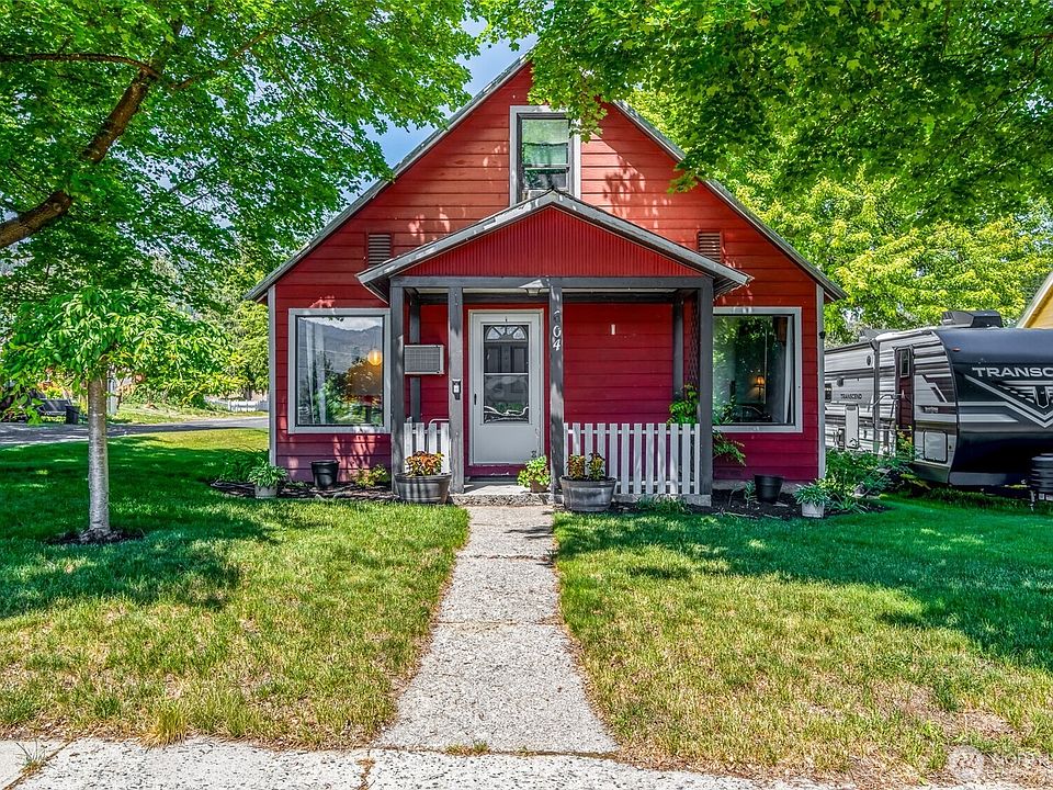 1st image of 604 Cedar Street