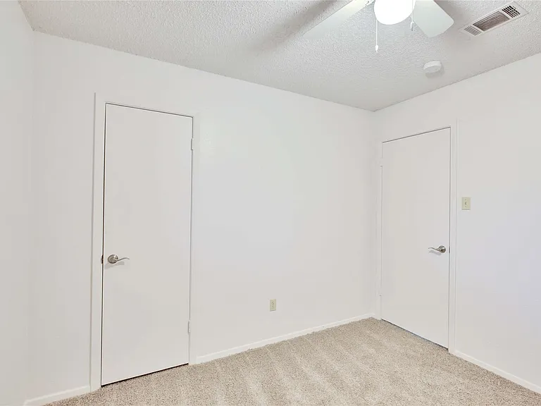 2807 Firecrest Dr — Photo 10