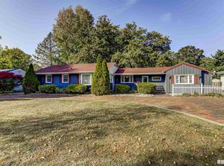 138 Circle Dr, Springfield, IL 62703