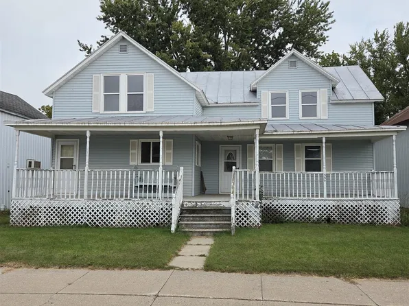 334 W Main St, Lena, WI 54139