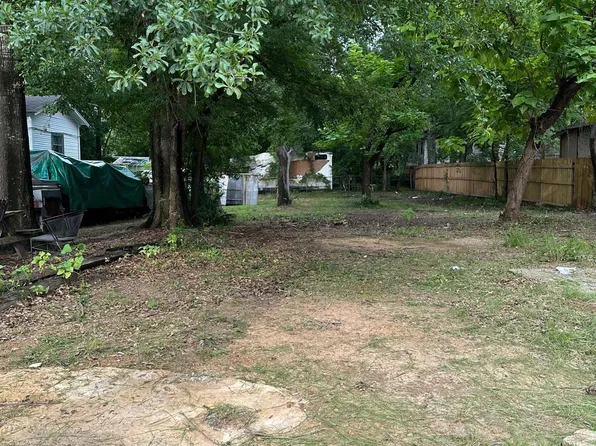 1513 N Palace Ave, Tyler, TX 75702