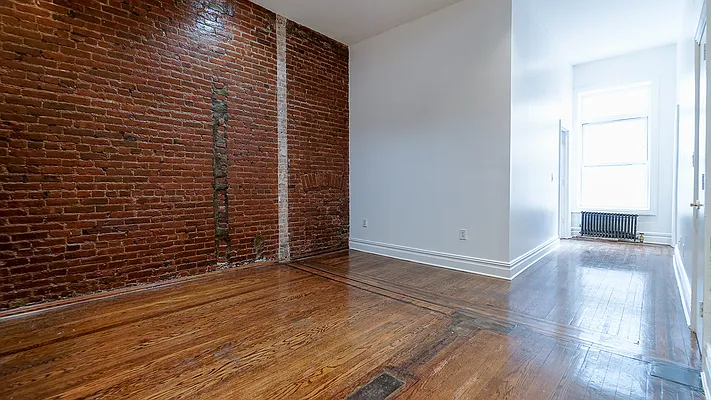 Rented by Camelot Realty Group | media 11