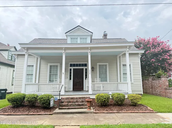 304 S Rankin St, Natchez, MS 39120