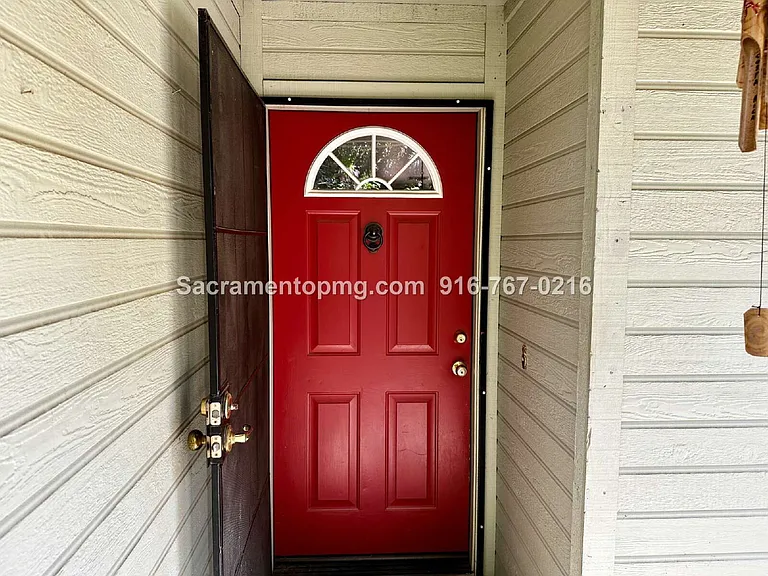 1283 Live Oak Ln — Photo 11