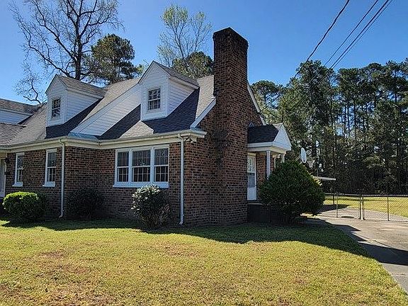 2nd image of 204 Cella St