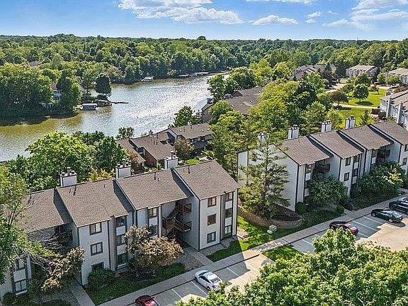 2nd image of 8158 Shorewalk Dr Unit F