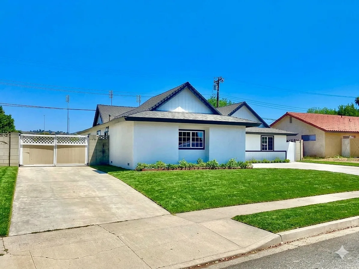 3 bed, 1561 sqft, $4,000 — Photo 3