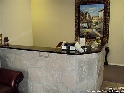4th image of 9518 Tioga Dr