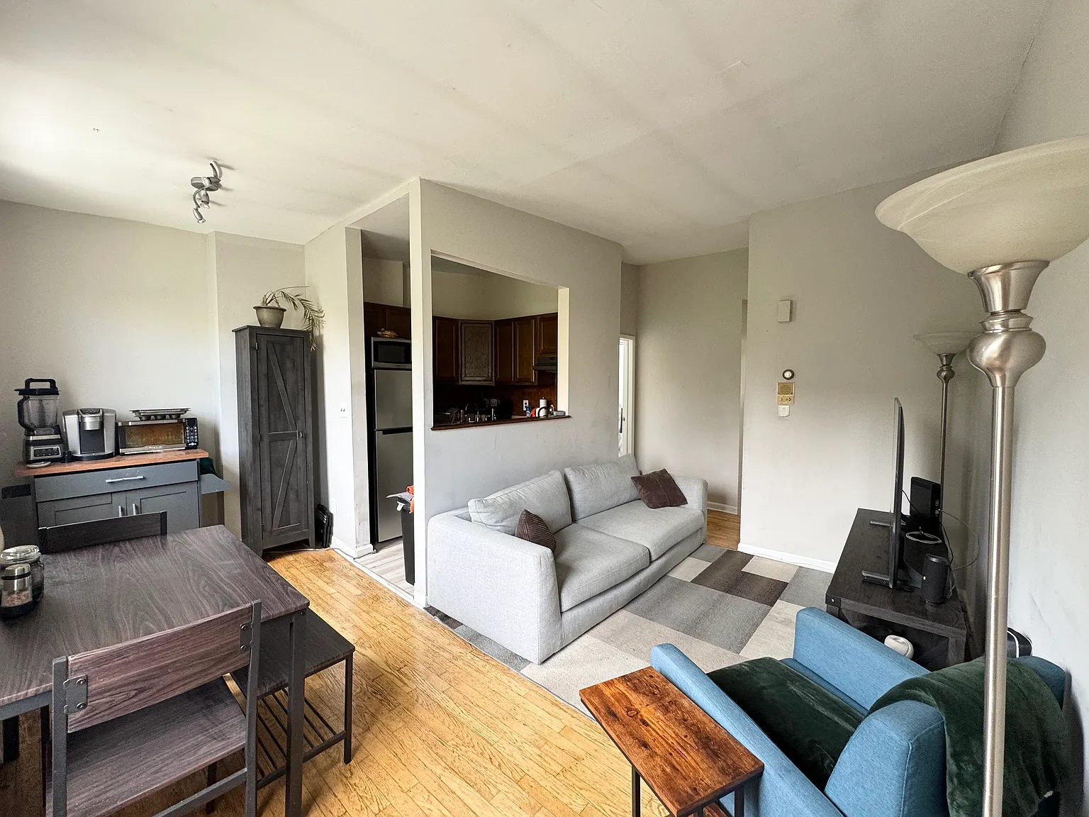 1 bed, 750 sqft, $2,600 — Photo 3