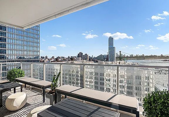 2nd image of 2 Northside Piers APT 12A