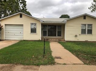 1805 39th St, Snyder, TX 79549