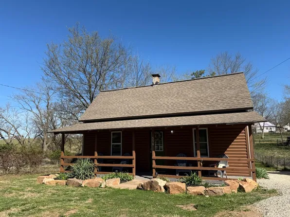 316 State Route F, Koshkonong, MO 65692