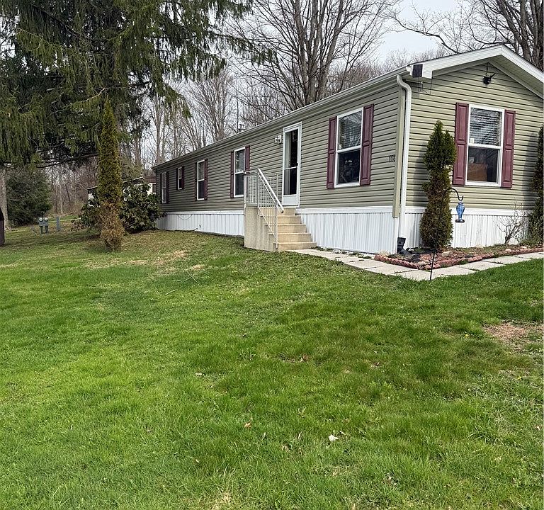 1st image of 108 Greenhurst Village Dr