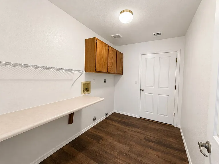 353 Prescott Dr — Photo 12