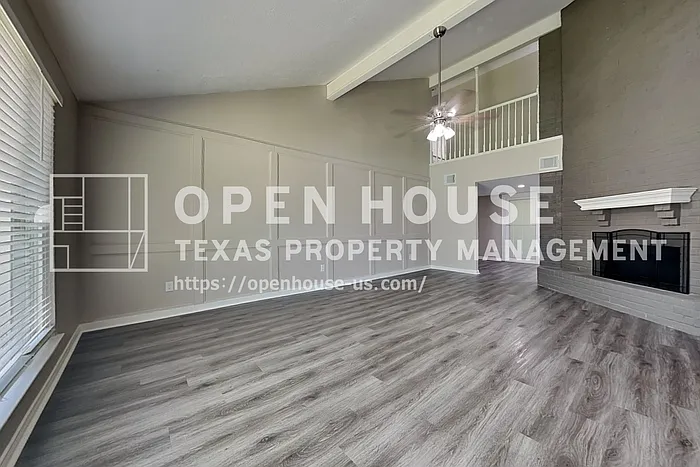 2330 Wren Meadow Rd — Photo 3