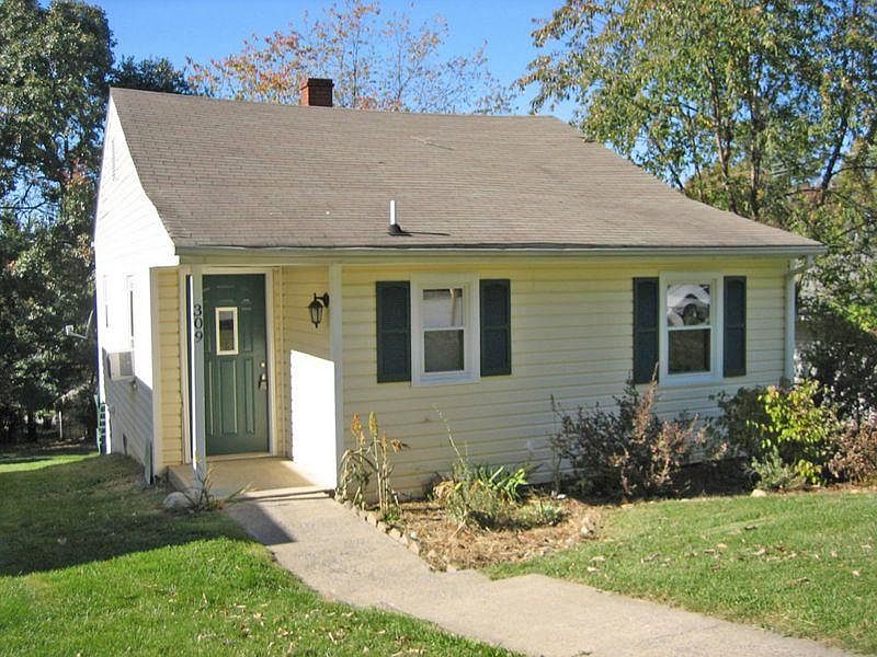 Great 3 Bedroom Rental Home in Waynesboro - Call Owner for Details / Tour 540-942-3279