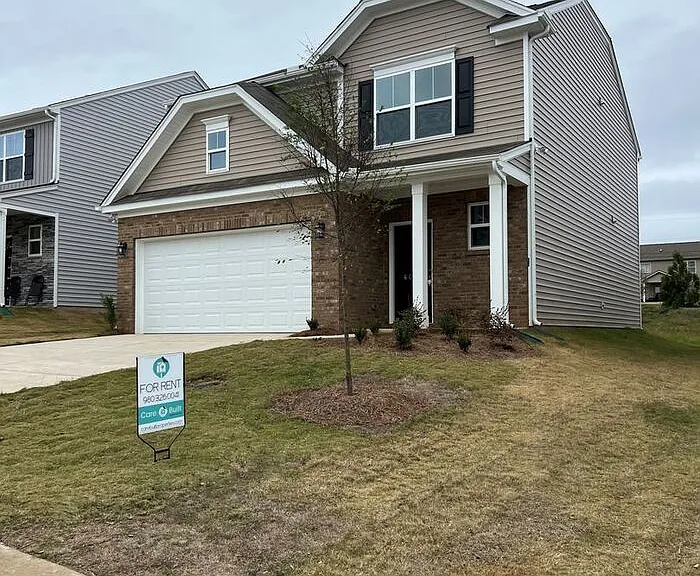 6039 Haddington Dr — Photo 3
