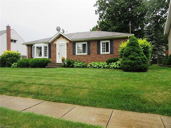 2nd image of 328 Kathron Ave