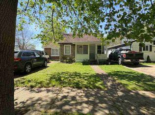 15817 Burgess St, Detroit, MI 48223