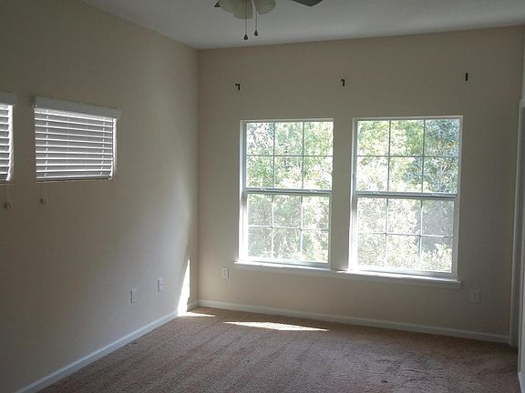 2nd image of 11311 Estancia Villa Cir