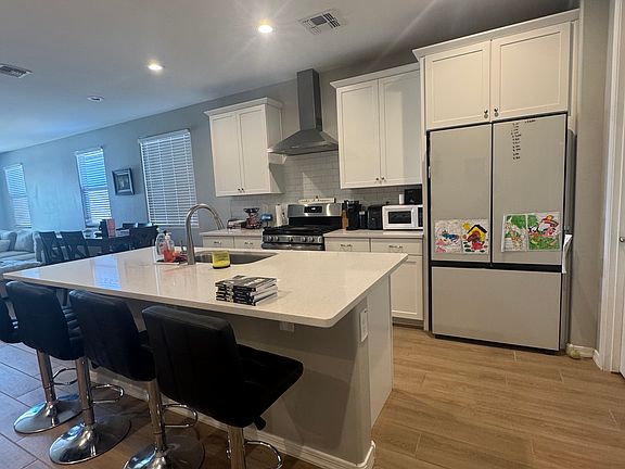 2nd image of 20261 W Turney Ave
