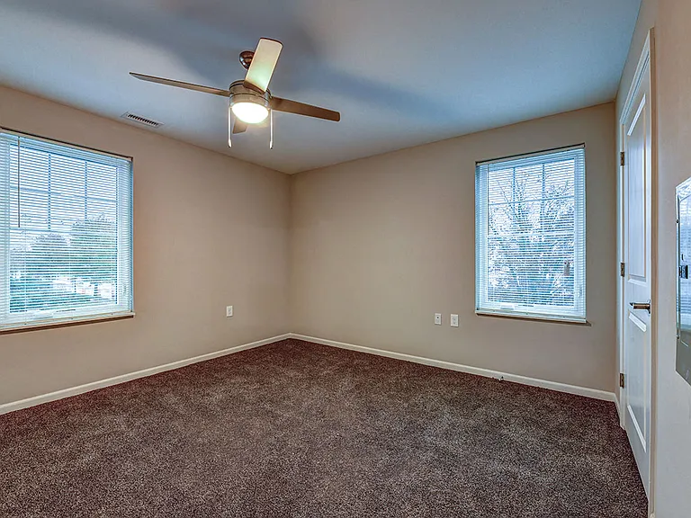 Floor plan 2 bedroom