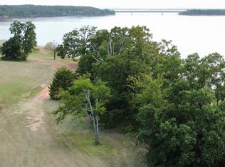 42 Lakeview, Checotah, OK 74426