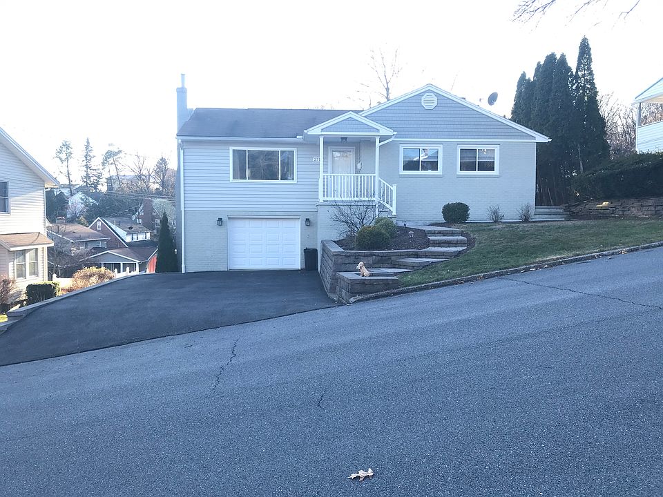 1st image of 2711 9th St