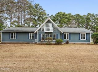 302 Rock Creek Dr S, Jacksonville, NC 28540