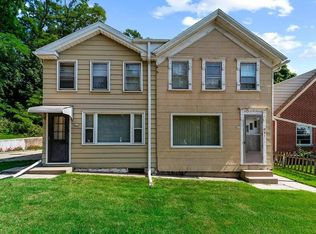 426 N Franklin St #1, Pt Washington, WI 53074