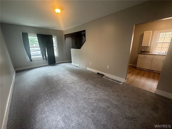 4th image of 598 Lisbon Ave