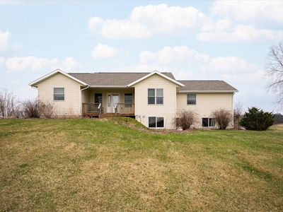 E7512 Meadowview LANE, Viroqua, WI, 54665