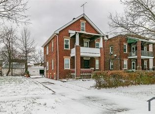 864 Whitcomb Rd #2, Cleveland, OH 44110