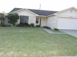 6913 Roseland Dr, Corpus Christi, TX 78414