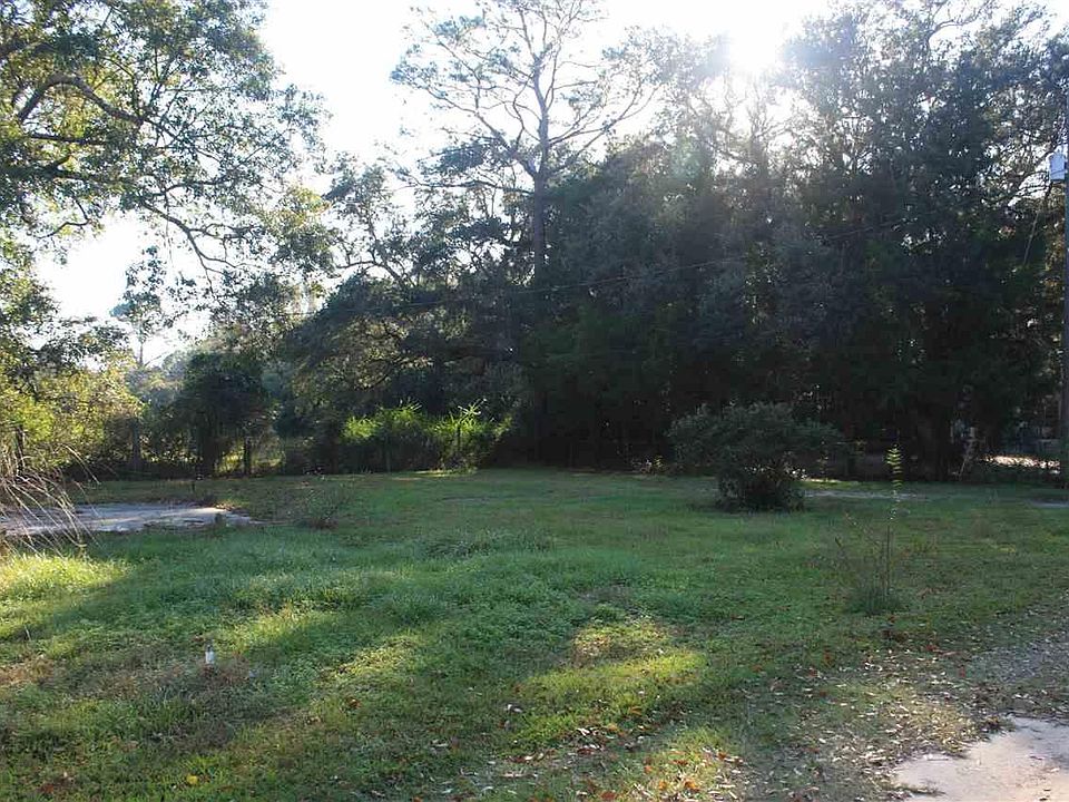 2nd image of 2352 Packwood Dr