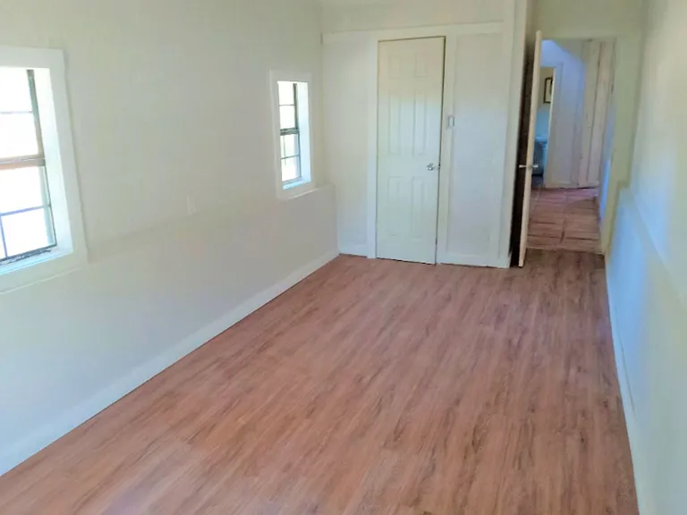 9142 County Road 197 — Photo 37