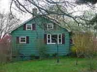 606 Spangler Dr, Zanesville, OH 43701
