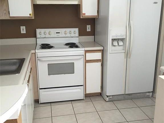 3rd image of 6300 Aragon Way APT 108