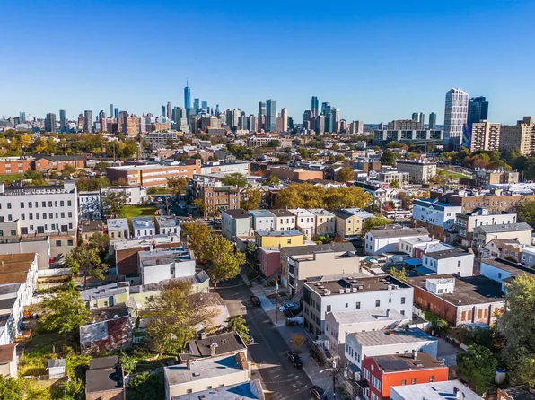 46 Spruce Street image 28 of 28