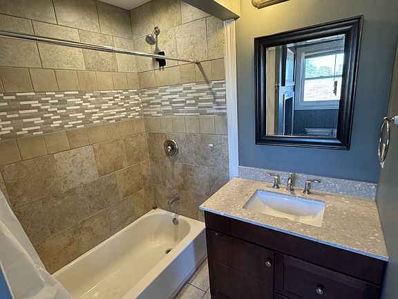 4th image of 3317 Graceland Ave #11235988