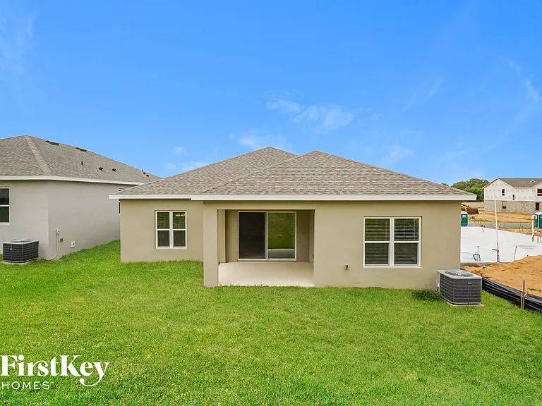 681 Blackstone St — Photo 15