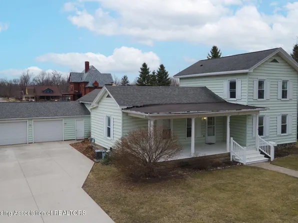 431 Academy St, Portland, MI 48875