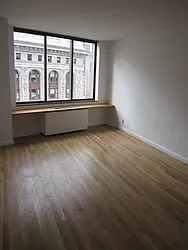 Rented by Newell and Assoc.