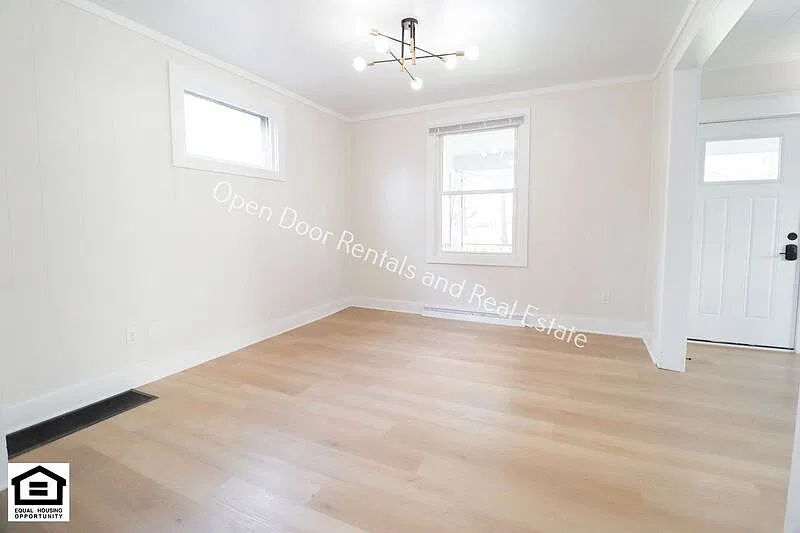 3 bed, 1.0 bath, 1752 sqft, $1,400 — Photo 4