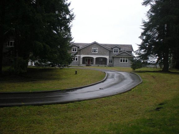 5th image of 26917 13th Avenue Ct E