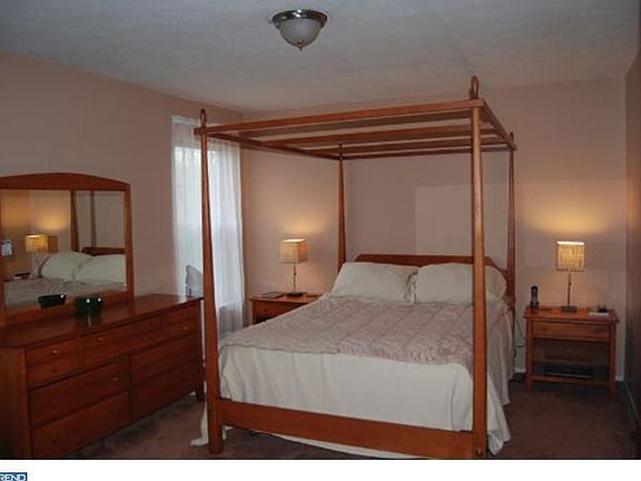 4th image of 55 Manchester Way